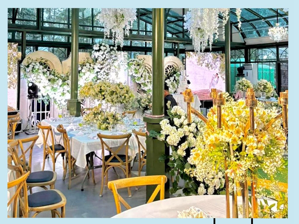 Victorian Glass Greenhouse, Glass glazing panels, 